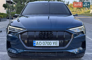 Внедорожник / Кроссовер Audi e-tron 2019 в 