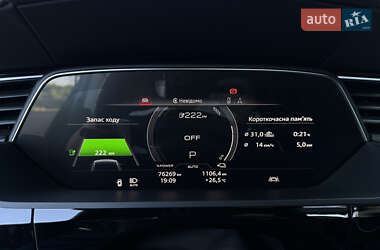 Внедорожник / Кроссовер Audi e-tron 2019 в 