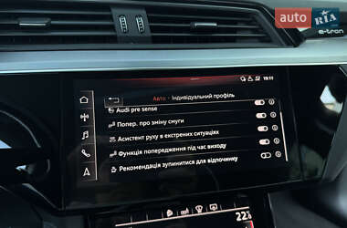Внедорожник / Кроссовер Audi e-tron 2019 в 