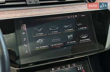 Внедорожник / Кроссовер Audi e-tron 2019 в 