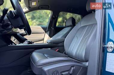 Внедорожник / Кроссовер Audi e-tron 2021 в 