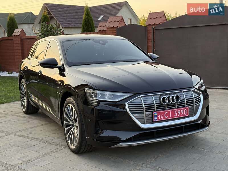 Позашляховик / Кросовер Audi e-tron 2019 в Коломиї