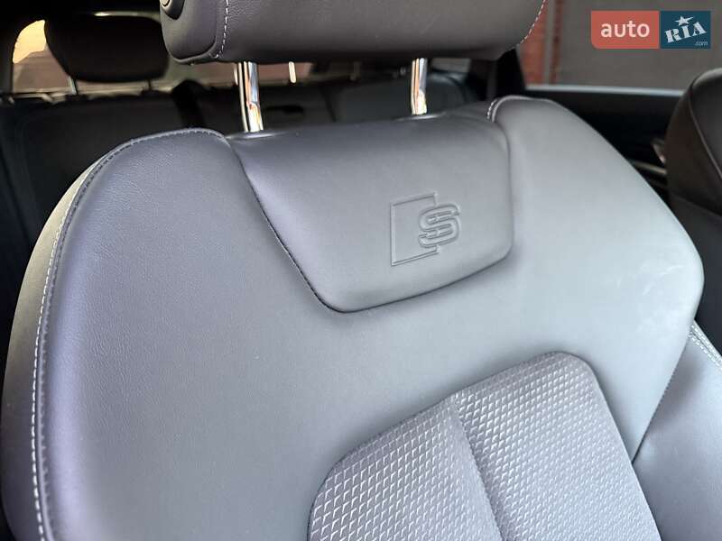 Позашляховик / Кросовер Audi e-tron 2019 в Коломиї