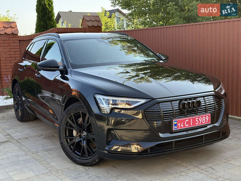 Audi e-tron 2019