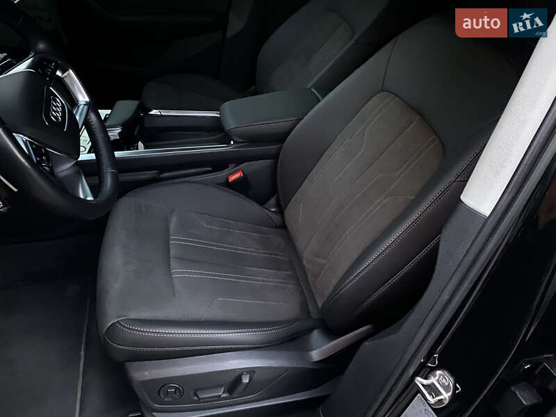Внедорожник / Кроссовер Audi e-tron 2019 в Днепре