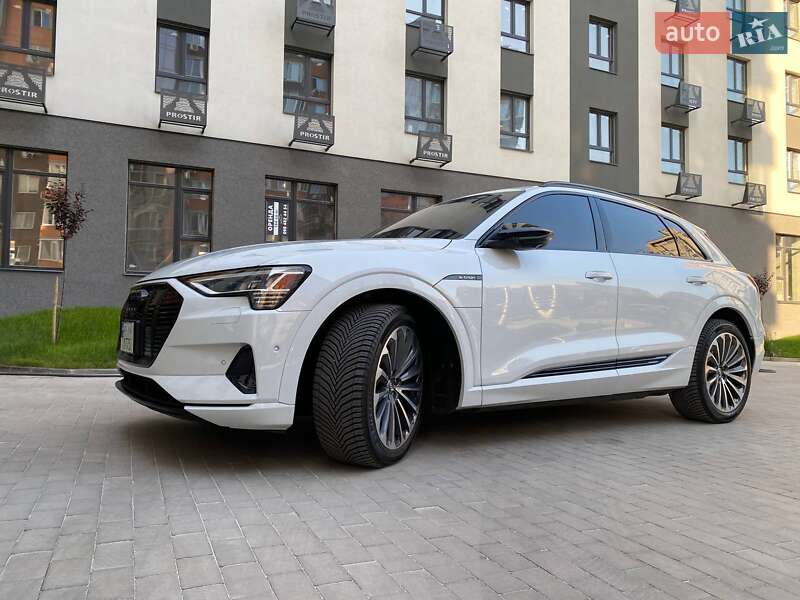 Внедорожник / Кроссовер Audi e-tron 2019 в Запорожье