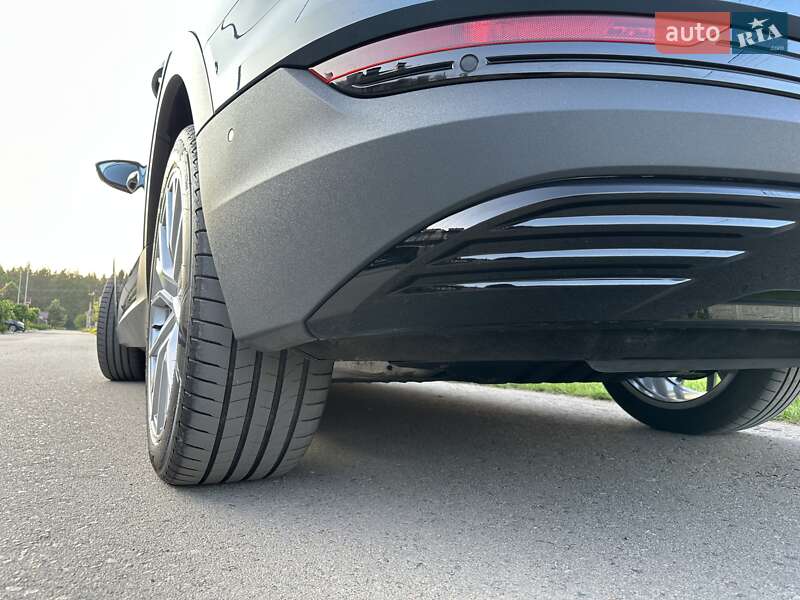 Внедорожник / Кроссовер Audi e-tron 2022 в Киеве фото 19 Внедорожник / Кроссовер Audi e-tron 2022 в Киеве