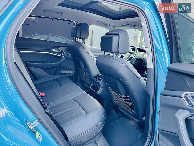 Внедорожник / Кроссовер Audi e-tron 2019 в Одессе фото 17 Внедорожник / Кроссовер Audi e-tron 2019 в Одессе