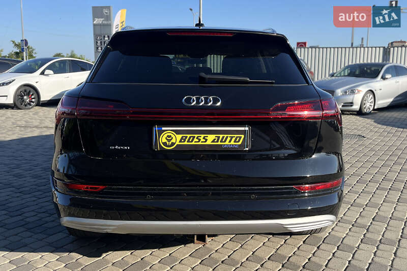 Внедорожник / Кроссовер Audi e-tron 2019 в Мукачево