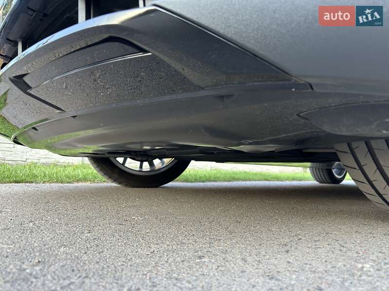 Внедорожник / Кроссовер Audi e-tron 2022 в Киеве фото 20 Внедорожник / Кроссовер Audi e-tron 2022 в Киеве