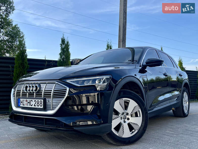 Внедорожник / Кроссовер Audi e-tron 2020 в Дрогобыче