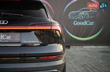 Внедорожник / Кроссовер Audi e-tron 2019 в 