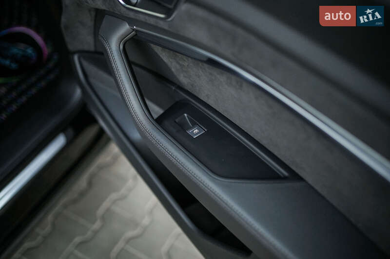 Внедорожник / Кроссовер Audi e-tron 2019 в Луцке