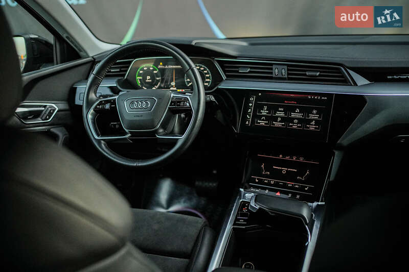 Внедорожник / Кроссовер Audi e-tron 2019 в Луцке