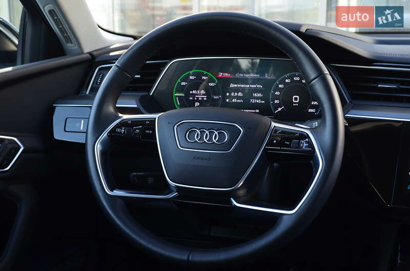 Внедорожник / Кроссовер Audi e-tron 2020 в Львове