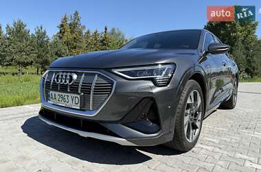 Внедорожник / Кроссовер Audi e-tron 2021 в 