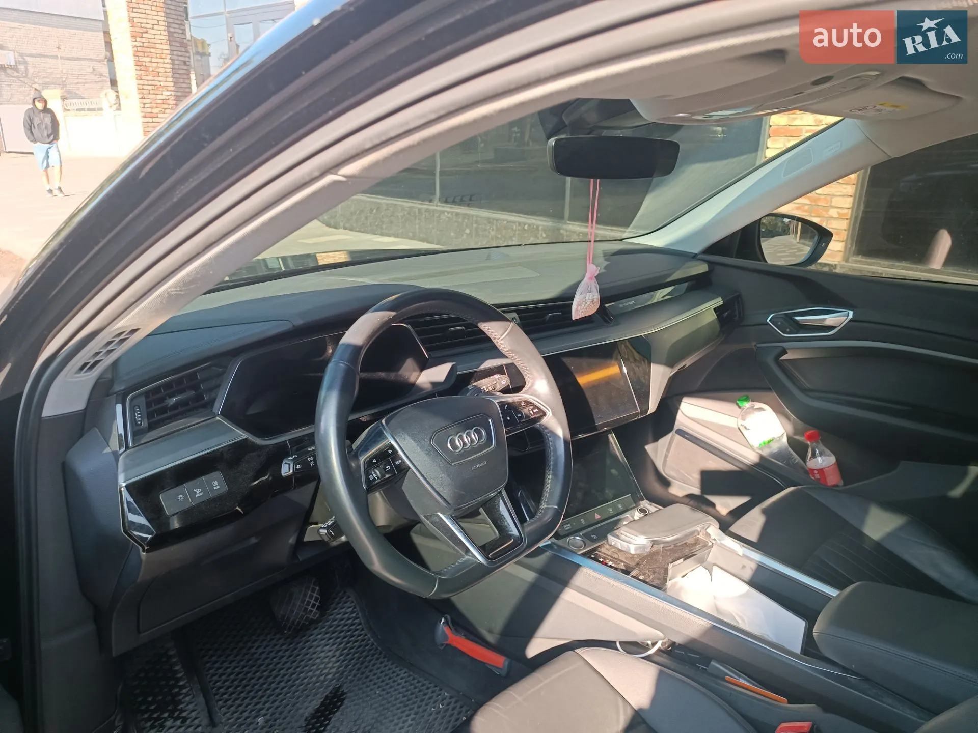 2019 Audi e-tron - мініатюра 7