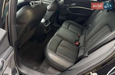 Внедорожник / Кроссовер Audi e-tron 2019 в 