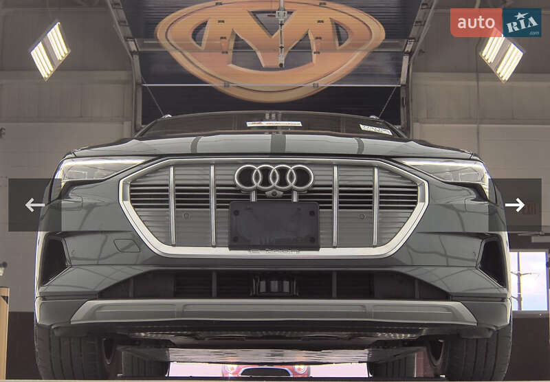 Внедорожник / Кроссовер Audi e-tron 2019 в Львове
