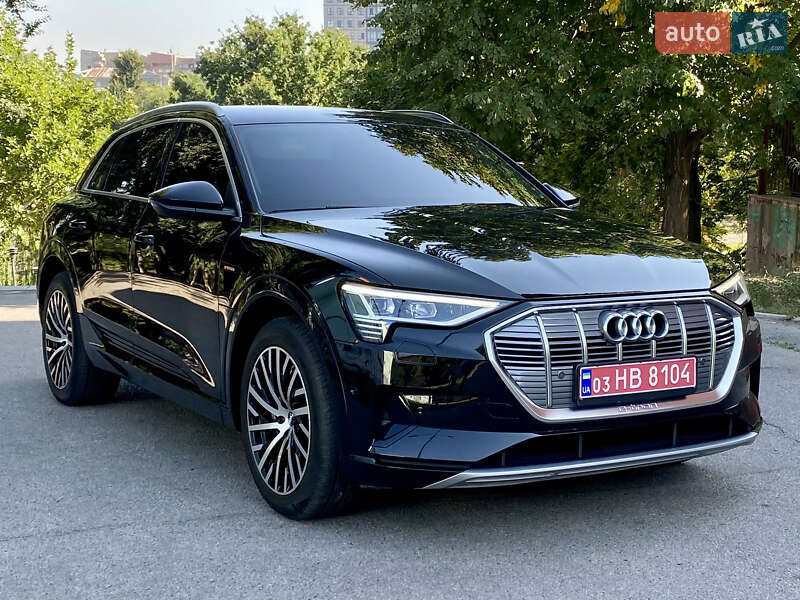 Внедорожник / Кроссовер Audi e-tron 2019 в Днепре