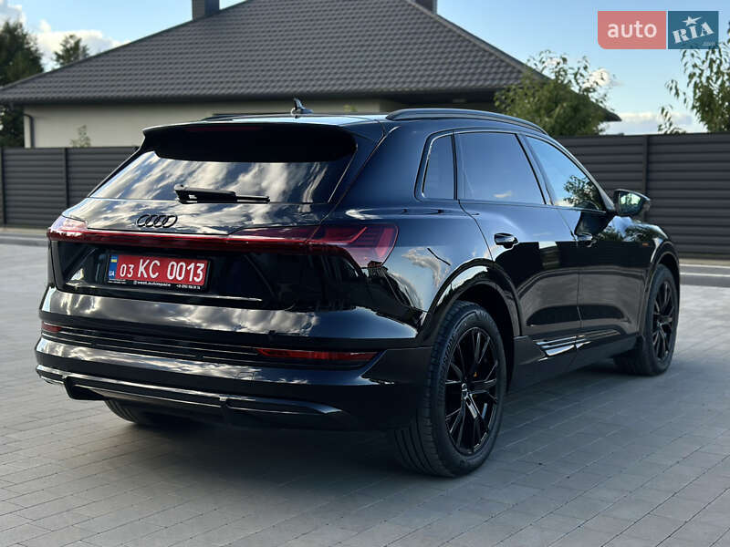 Внедорожник / Кроссовер Audi e-tron 2022 в Ковеле