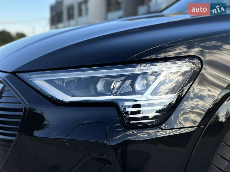 Внедорожник / Кроссовер Audi e-tron 2022 в Ковеле