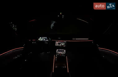Внедорожник / Кроссовер Audi e-tron 2022 в 