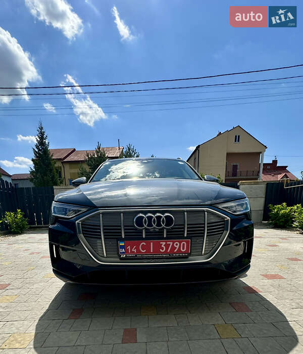 Внедорожник / Кроссовер Audi e-tron 2021 в Львове