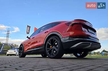 Внедорожник / Кроссовер Audi e-tron 2020 в 