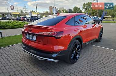 Внедорожник / Кроссовер Audi e-tron 2020 в 