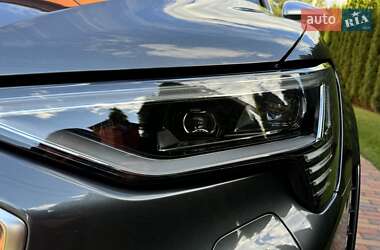Внедорожник / Кроссовер Audi e-tron 2022 в 
