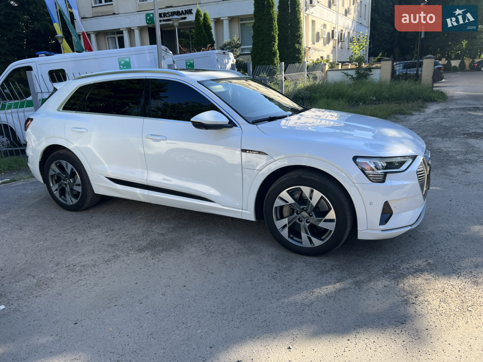 2019 Audi e-tron - мініатюра 4