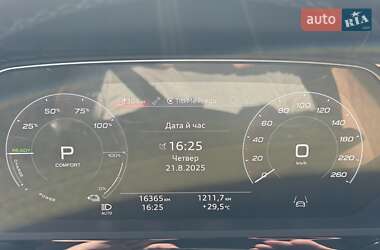 Внедорожник / Кроссовер Audi e-tron 2021 в 