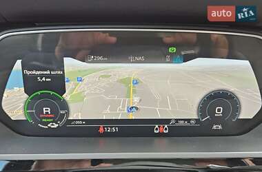 Внедорожник / Кроссовер Audi e-tron 2019 в 