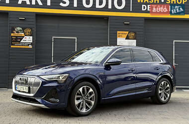 Внедорожник / Кроссовер Audi e-tron 2022 в Мукачево
