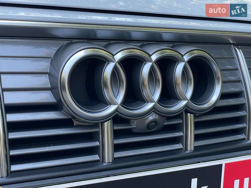 Позашляховик / Кросовер Audi e-tron 2020 в Києві