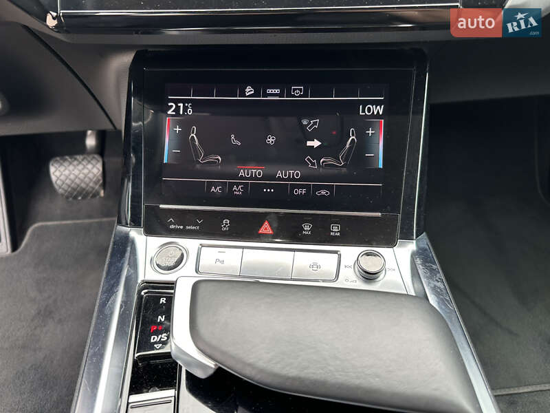 Позашляховик / Кросовер Audi e-tron 2020 в Луцьку фото 18 Позашляховик / Кросовер Audi e-tron 2020 в Луцьку