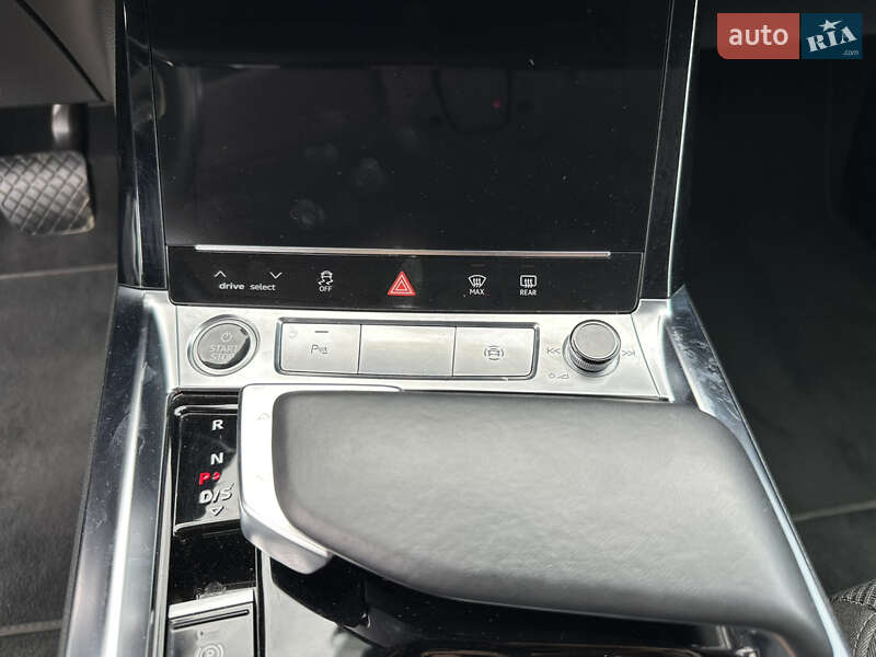 Позашляховик / Кросовер Audi e-tron 2020 в Луцьку фото 22 Позашляховик / Кросовер Audi e-tron 2020 в Луцьку