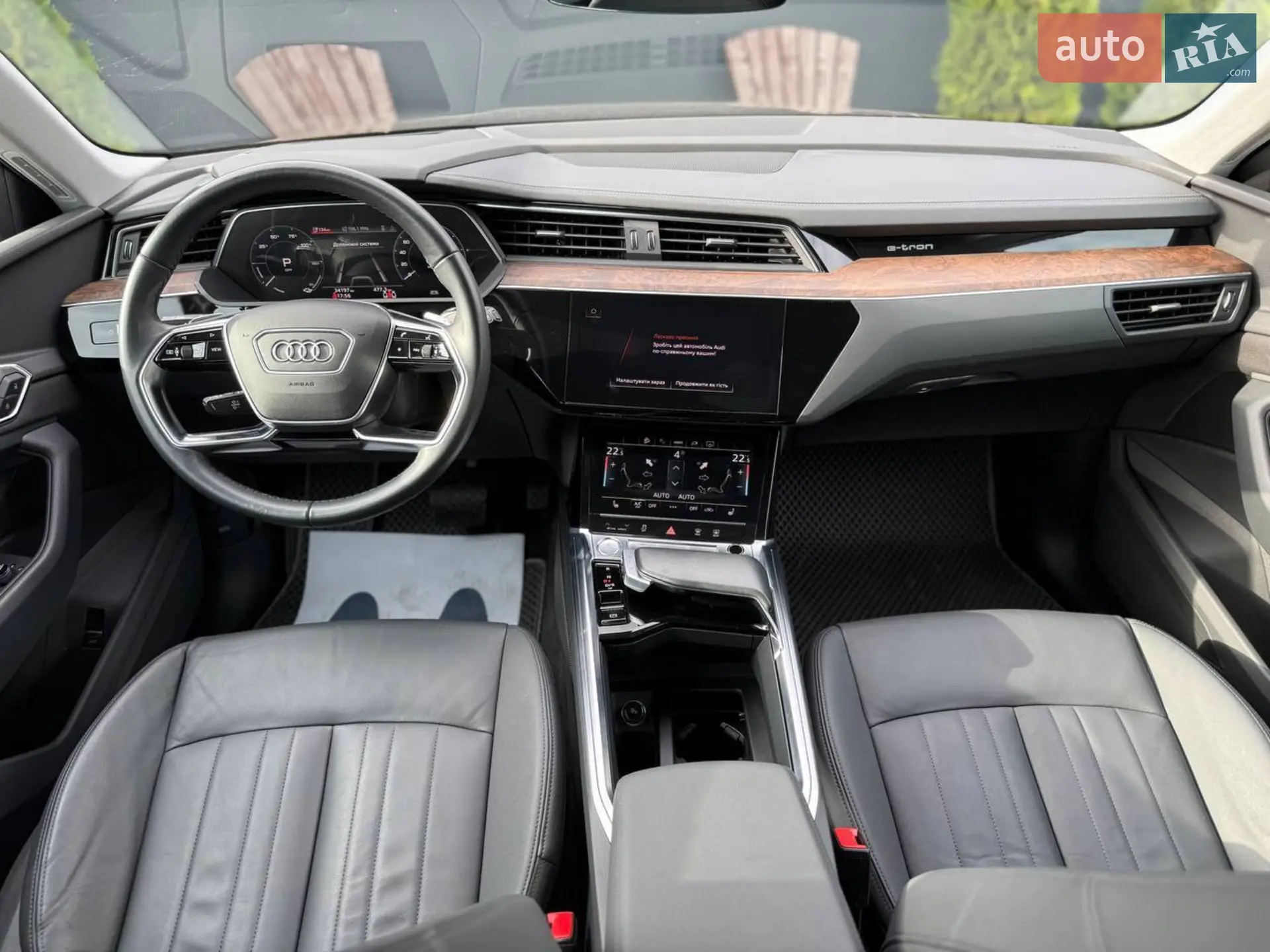 2021 Audi e-tron - мініатюра 13