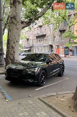 Внедорожник / Кроссовер Audi e-tron 2019 в Одессе
