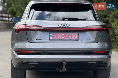 Внедорожник / Кроссовер Audi e-tron 2019 в 