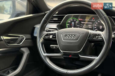 Внедорожник / Кроссовер Audi e-tron 2019 в 