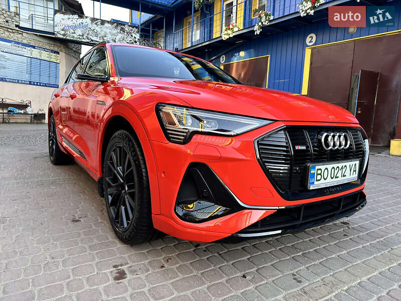 Позашляховик / Кросовер Audi e-tron 2020 в Тернополі