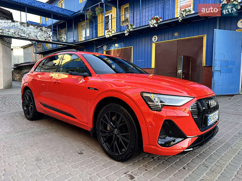 Позашляховик / Кросовер Audi e-tron 2020 в Тернополі