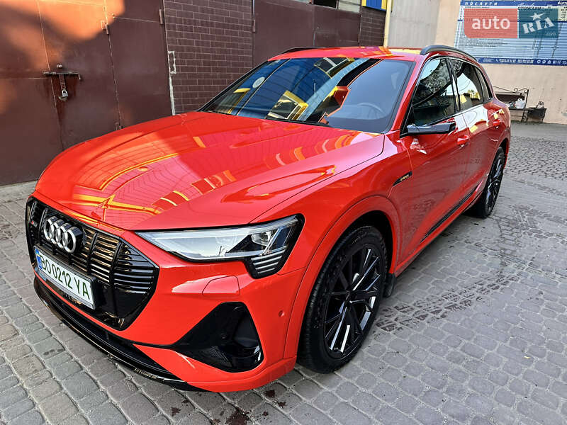 Позашляховик / Кросовер Audi e-tron 2020 в Тернополі