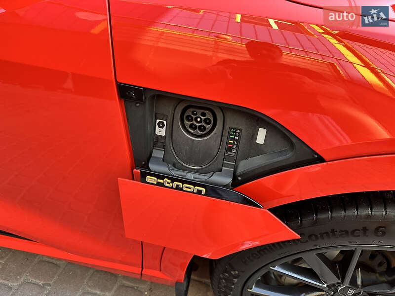 Позашляховик / Кросовер Audi e-tron 2020 в Тернополі