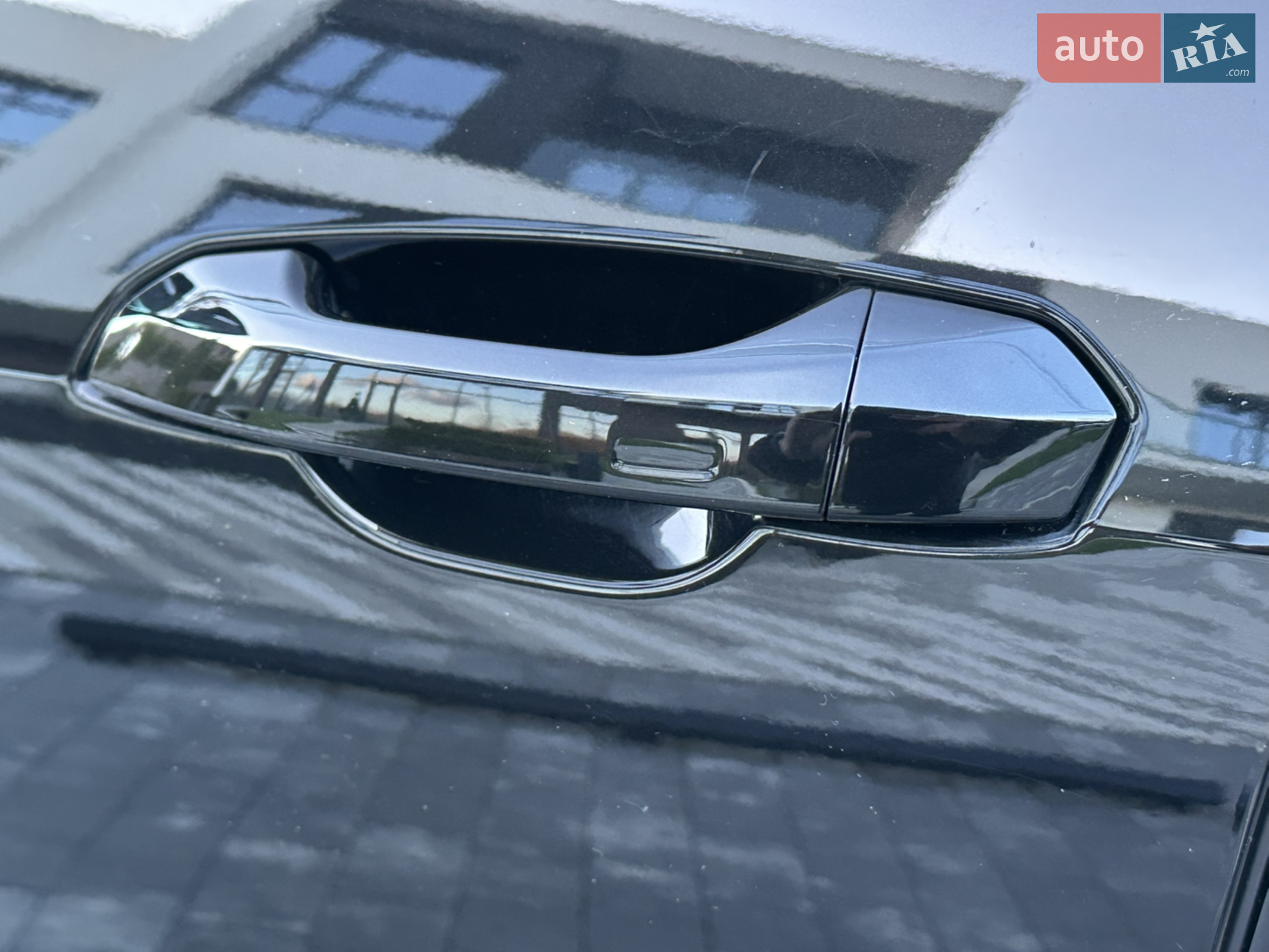 2020 Audi e-tron - мініатюра 25