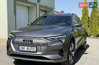 Внедорожник / Кроссовер Audi e-tron 2019 в 