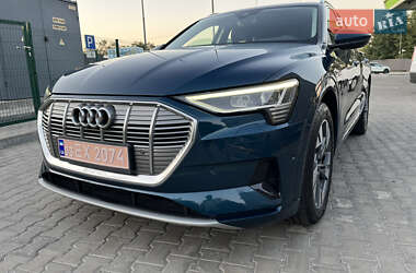 Внедорожник / Кроссовер Audi e-tron 2020 в 