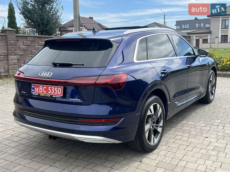 Внедорожник / Кроссовер Audi e-tron 2021 в Ровно